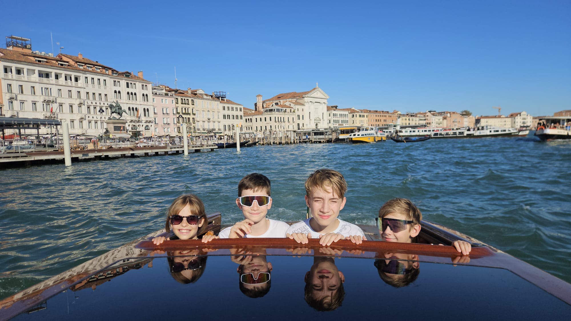 3E6874CD-1E06-4510-B273-F997B889CF4D