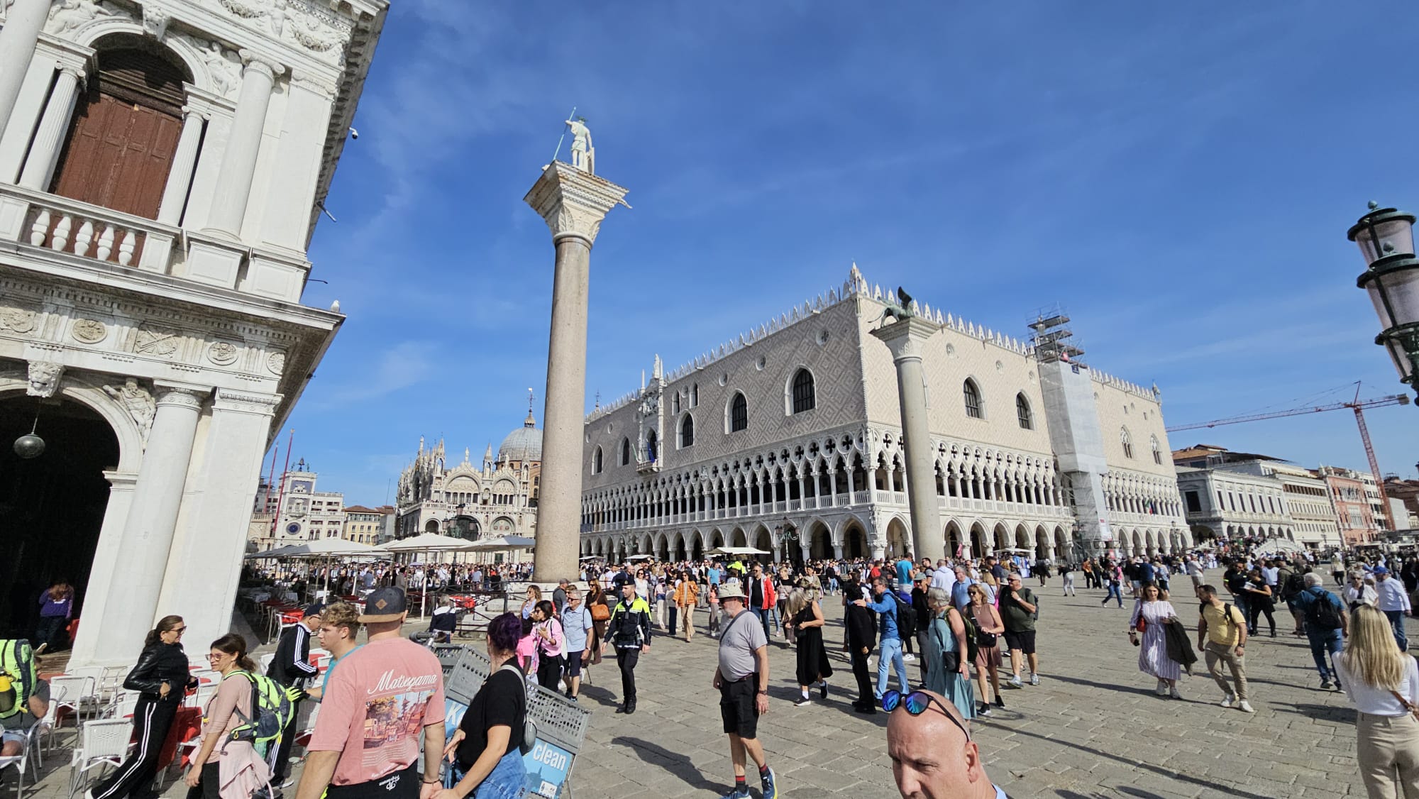 12a083aa-f875-41f3-aa6a-cf6d143df6fd